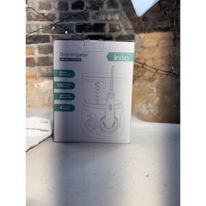 NIB Initio Oral Irrigator Water Flosser IT-5106 White 600ml 10 Pressure Settings